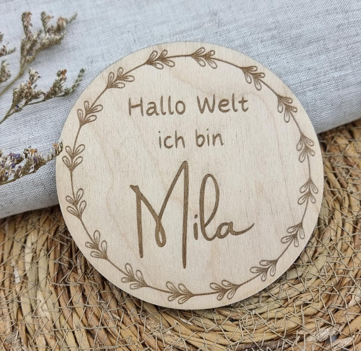 Personalised Baby Name Disc with Flower Wreath, Wooden Disc with Name, Announcement for Birth Gift, Gift Idea (15 cm) – Bild 2