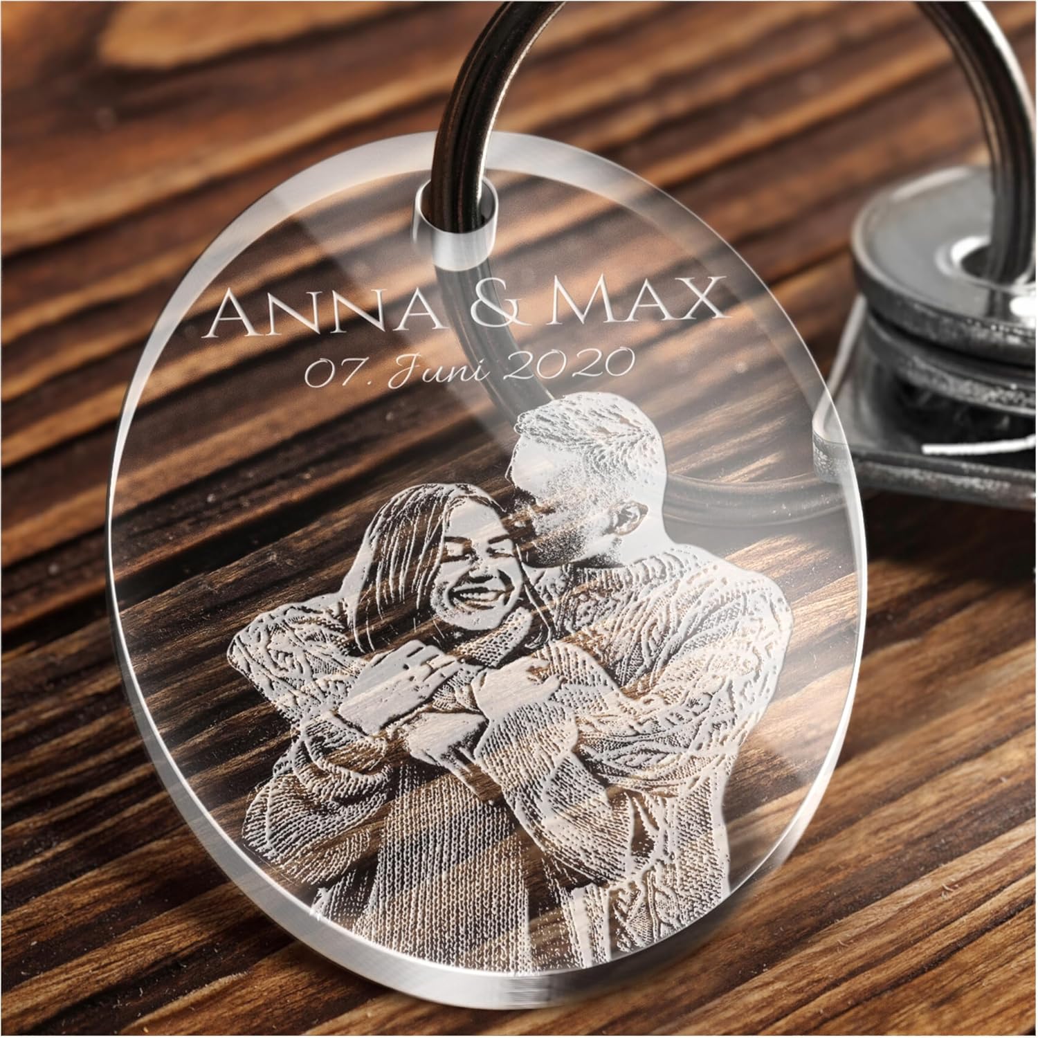 CHRISCK design Personalised Keyring with Photo Picture and Name Engraving – Individual Gift Idea – Personalised Gift for Girlfriend – Photo Gift for Boyfriend – Bild 7