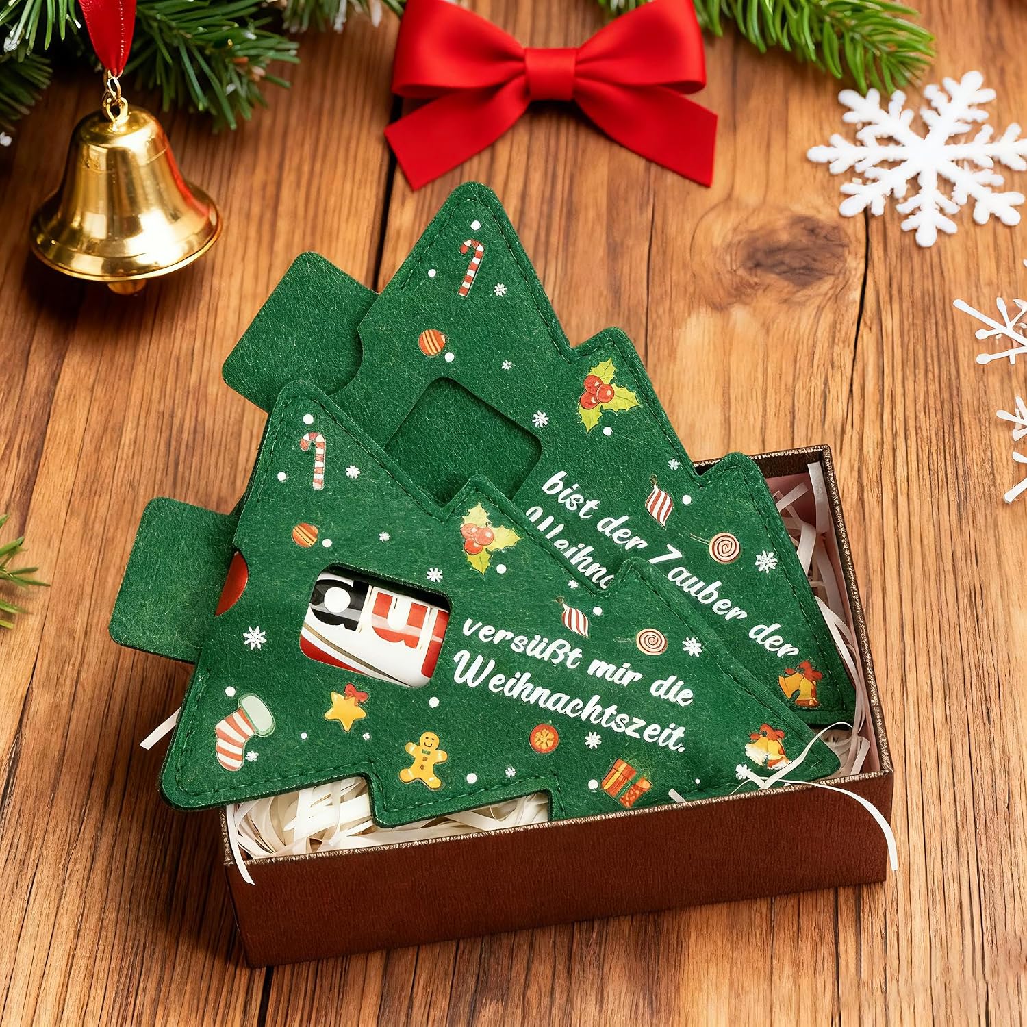 Christmas Gifts Small Items - 16 Pieces Case Felt Compatible with Duplo Chocolate Bar Gift Packaging - Funny Christmas Tree Small Gifts for Colleagues Employees Team Family Women Men – Bild 2
