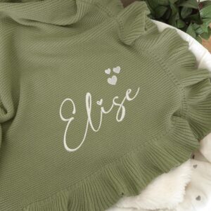Babydecke Bestickt mit Namen 100 × 80 cm aus 100% Baumwolle