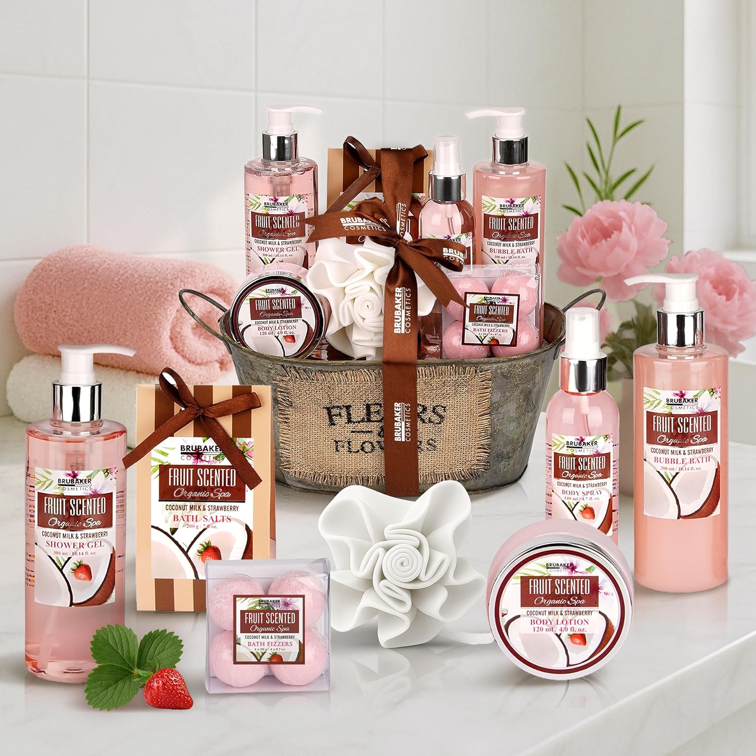 Brubaker Cosmetics Bath and Shower Set Coconut and Strawberry Fragrance 10 Piece Gift Set in Vintage Tub – Bild 5