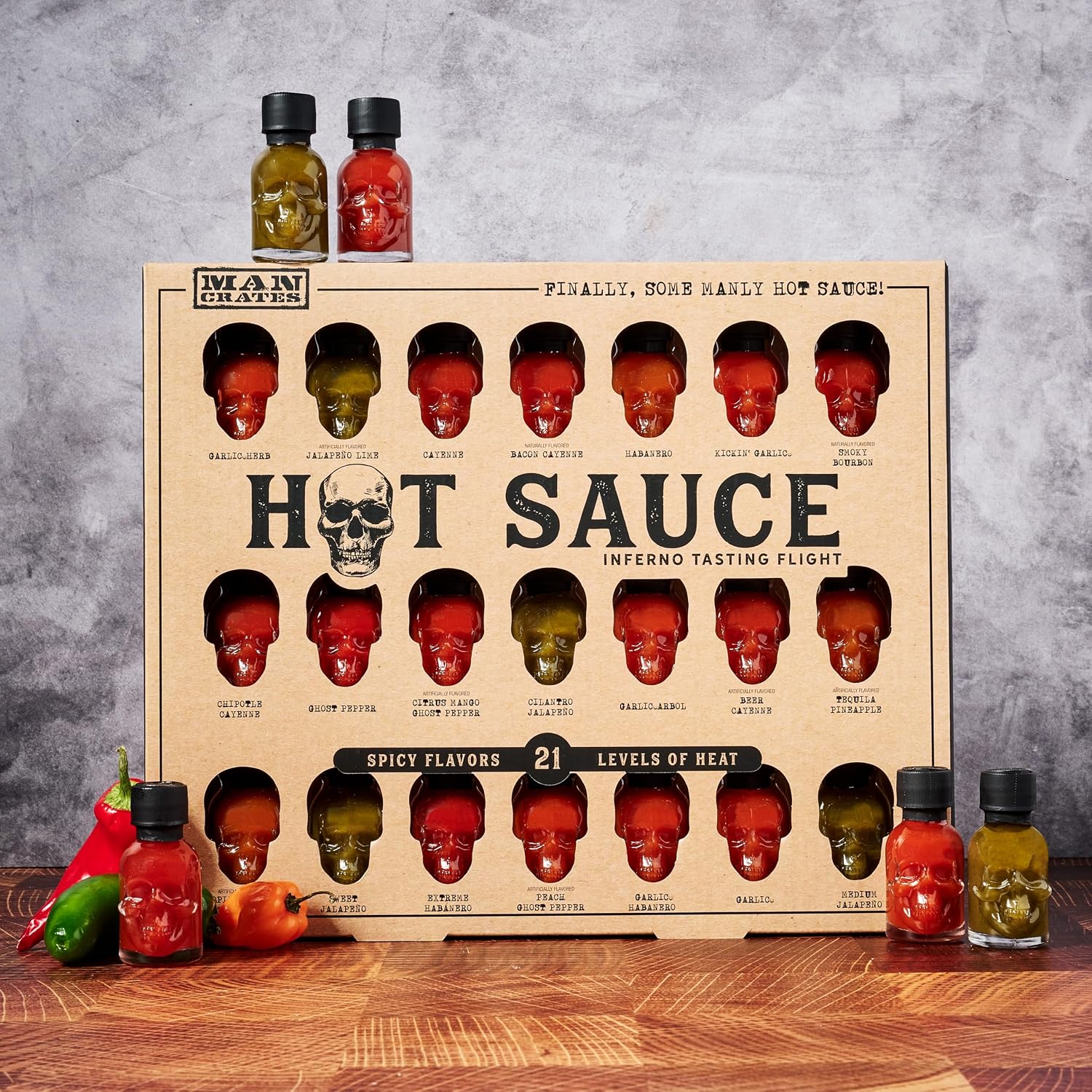 Man Crates Hot Sauce Inferno Flight Gift Set - 21 Hot Varieties – Bild 8