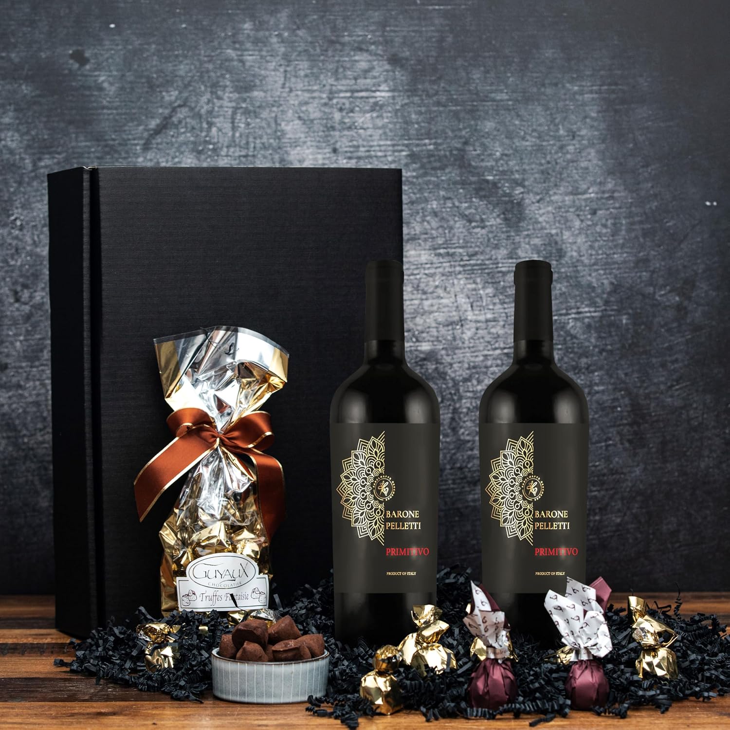 Primitivo Barone Pelletti Red Wine Gift Set with Chocolate Truffles & Figs in Chocolate, Gift Basket, Wine & Chocolate, Elegant Gift for Connoisseurs, Men & Women, Birthday, Christmas – Bild 4
