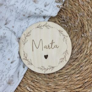 Personalised Baby Name Disc with Flower Wreath Wooden Disc with Name Announcement for Birth Gift Idea (15 cm)