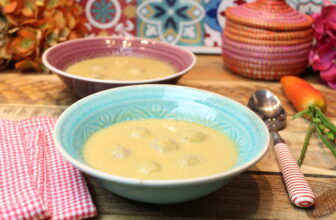 Cremige Spitzkohlsuppe mit Fleischbällchen – Happy Carb Rezepte