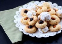Feine Mandelmakronen – Oma Kocht
