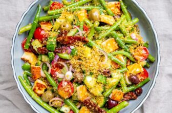 Rezept von Stefanie Hiekmann: Bauernsalat mit Bohnen & Halloumi