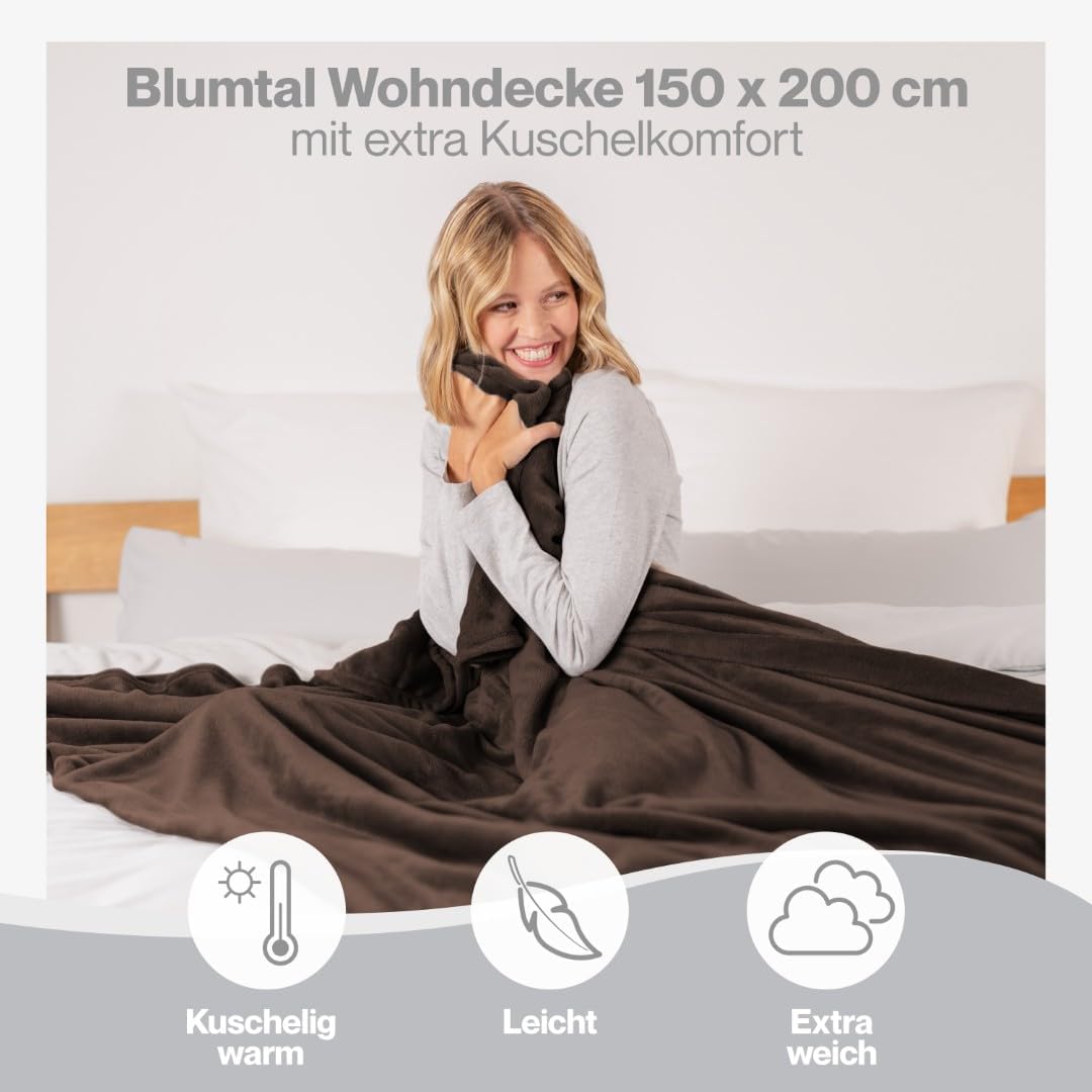Blumtal Fleece Blanket, 150 x 200 cm, Dark Brown, Oeko-Tex Blanket for Sofa, Cocooning, Fleece Blanket, Thick, Fluffy, Soft and Warm, High Quality – Bild 4