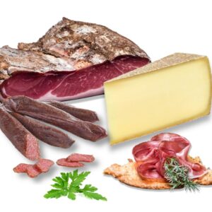 Almgourmet - "Brotzeitteller" Compilation of 3 Tyrolean specialities - with bacon, mountain cheese and roots