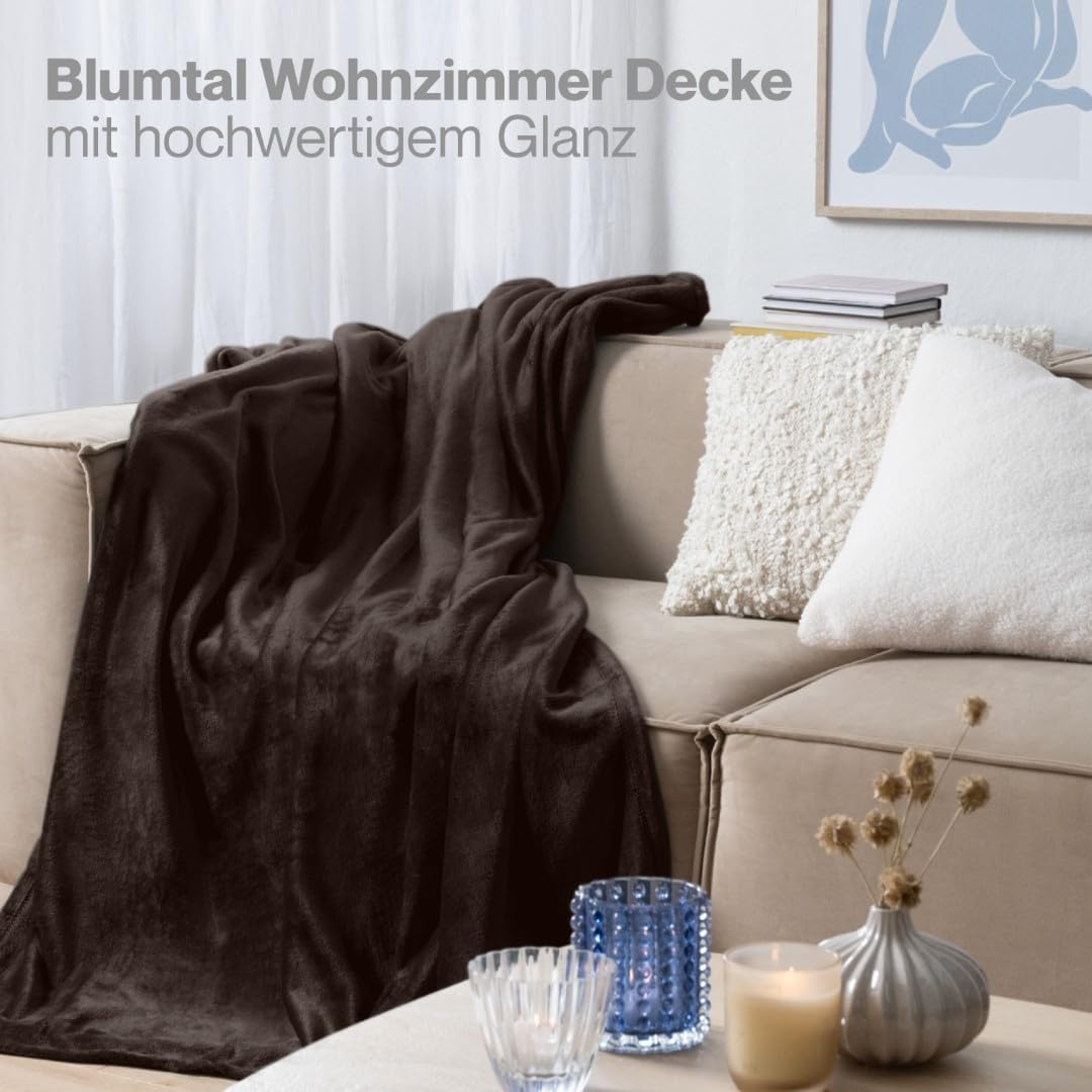 Blumtal Fleece Blanket, 150 x 200 cm, Dark Brown, Oeko-Tex Blanket for Sofa, Cocooning, Fleece Blanket, Thick, Fluffy, Soft and Warm, High Quality – Bild 6