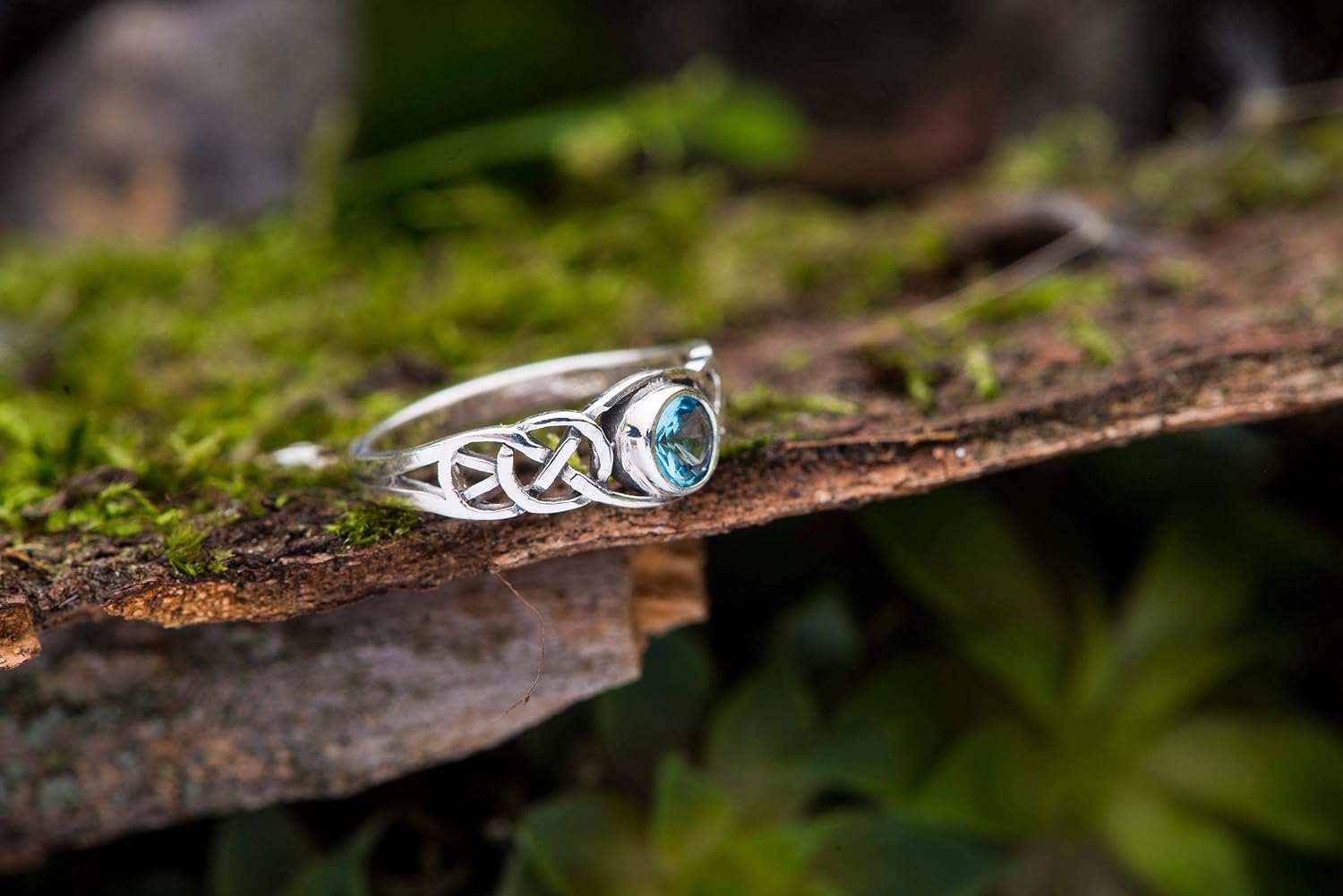WINDALF TÂMIA Celtic Ring 6mm Blue Topaz Engagement Ring with Cubic Zirconia 925 Sterling Silver – Bild 4