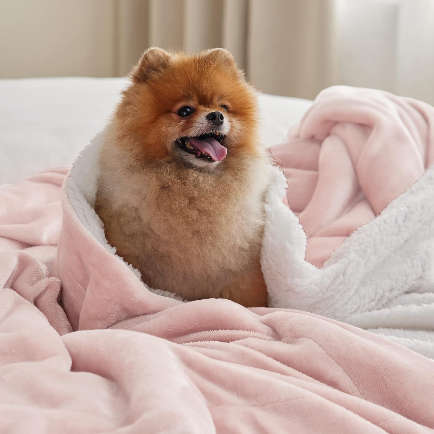 Bedsure Sherpa Cuddly Blanket, Fluffy 150 x 200 cm, Sofa Blanket, Pink – Bild 2