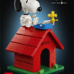 LEGO Ideas Peanuts: Snoopys Dog Kennel – Model Making for Adults Snoopy and Woodstock Figures – DIY Decoration for Desk or Shelf – Gift Idea for Fans – 21368
