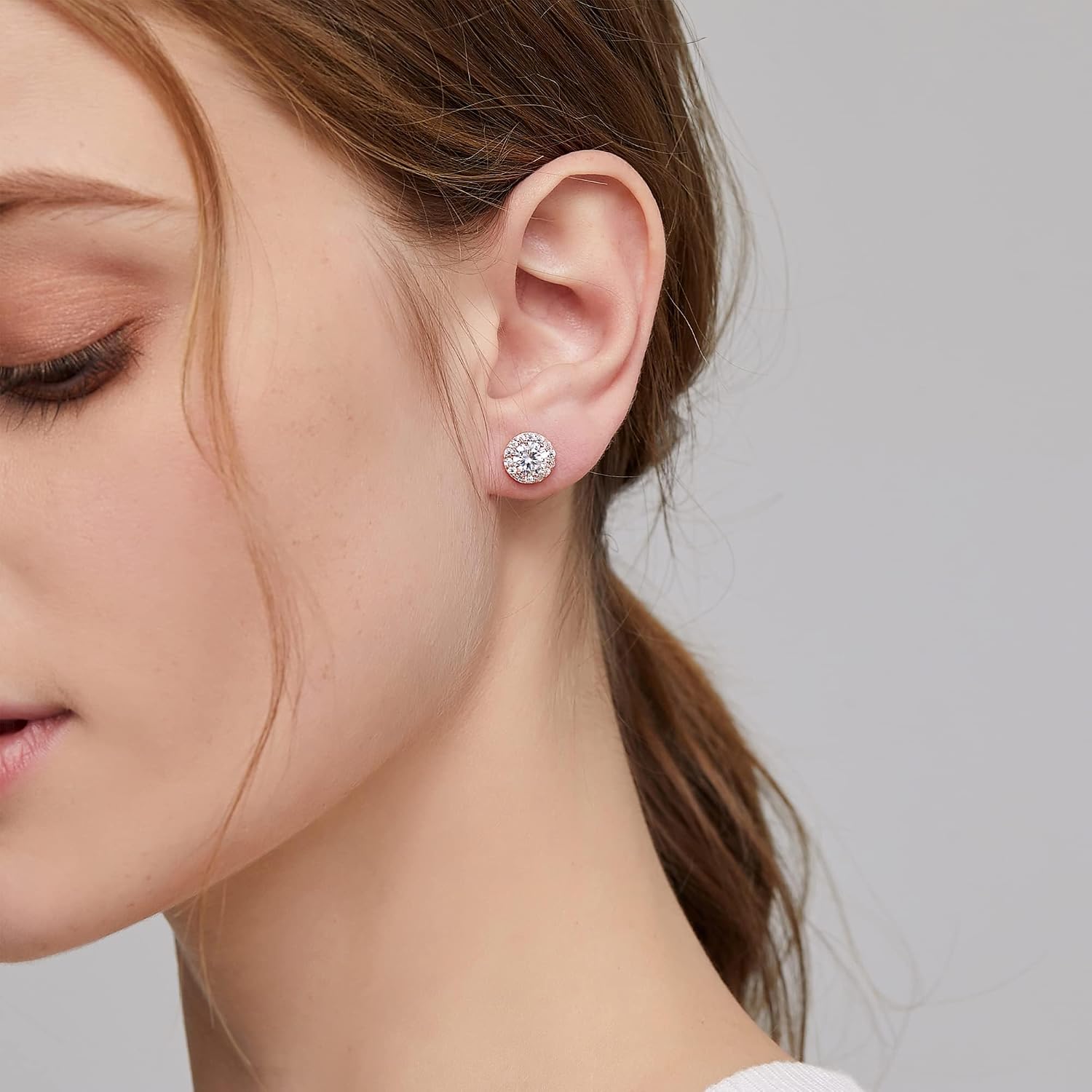 18K Plated Round Diamond Brilliant Halo Stud Earrings Fine Jewel for Men and Women with Box – Bild 3