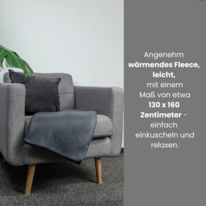 wometo Polar Fleece Blanket, 130 x 160 cm, Approx. 400 g in Weight with Anti-Pilling Edge, In Many Bright Colours
