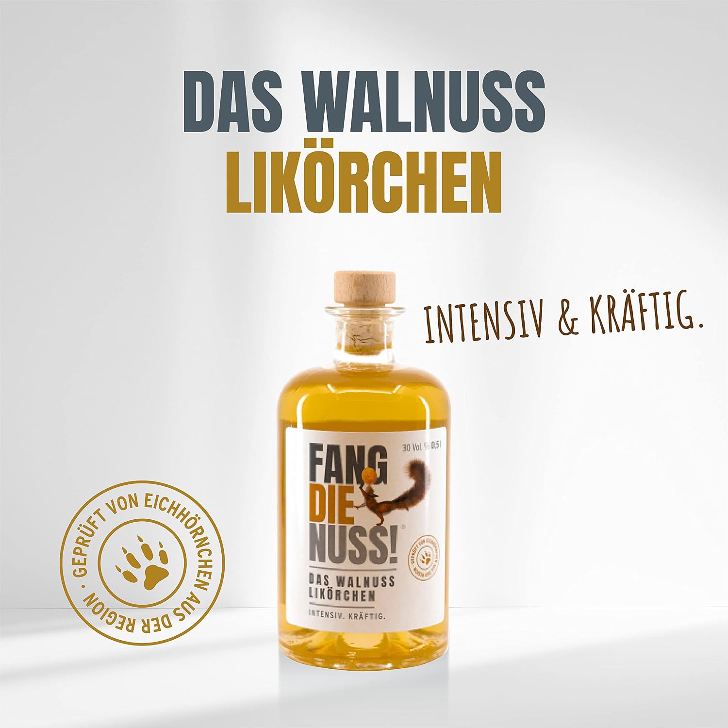 Fang die Nuss! Premium Walnut Liqueur Intensive Strong 30% Vol. Alcohol Tested by Squirrels from the Region Walnut Brandy 0.5 L Enjoy and Do Good – Bild 2