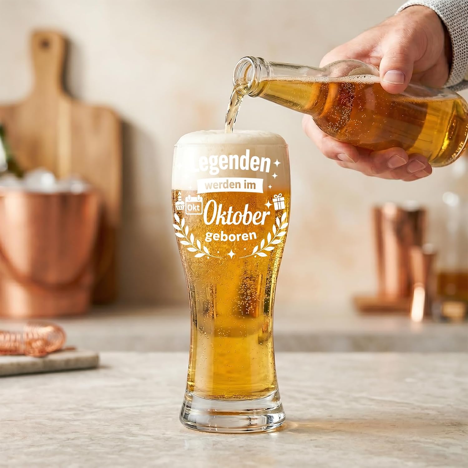 Birthday Gift for Men, Legends Are Born in October, Funny 470 ml Beer Glass Gifts for Dad, Father, Grandpa, Son, Best Friend, Ideal Gift Idea for Colleagues – Bild 2