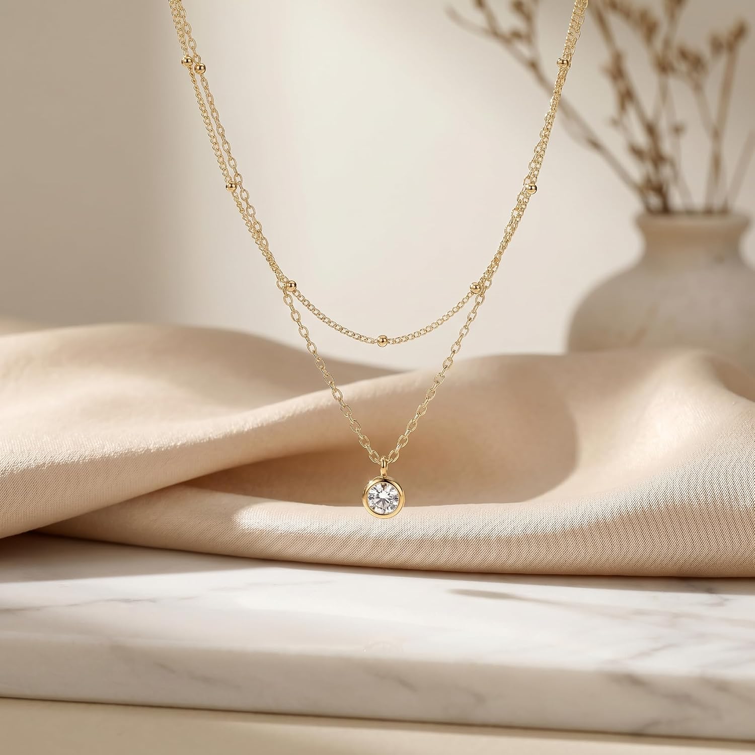 Layering Necklaces for Women, Delicate 14K Gold Plated Chains, Fashion Minimalist Pendant Necklace Set, Stylish Waterproof Jewelry – Bild 3