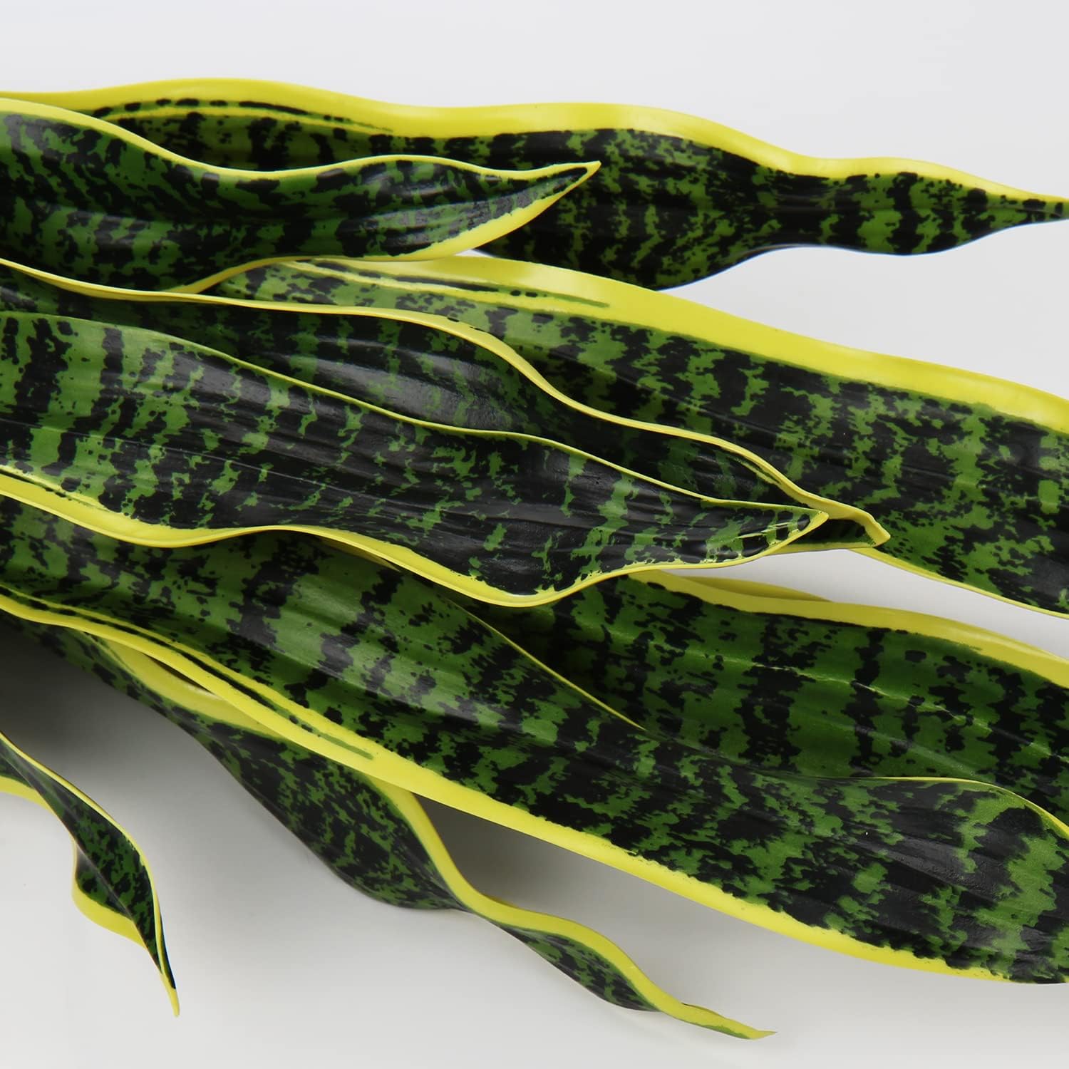Hollyone 2 x Artificial Plants, Large, Height 64 cm, Artificial Sansevieria Decorative Living Room Plant, Indoor Plants, Balcony, Office Decoration, Artificial Plant for Home Garden, Office Decoration – Bild 7