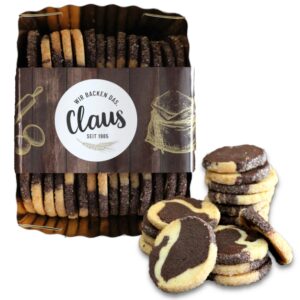 Black and White Biscuits 250 g by Bäckerei Claus, traditionally baked from fresh butter dough and high-quality cocoa
