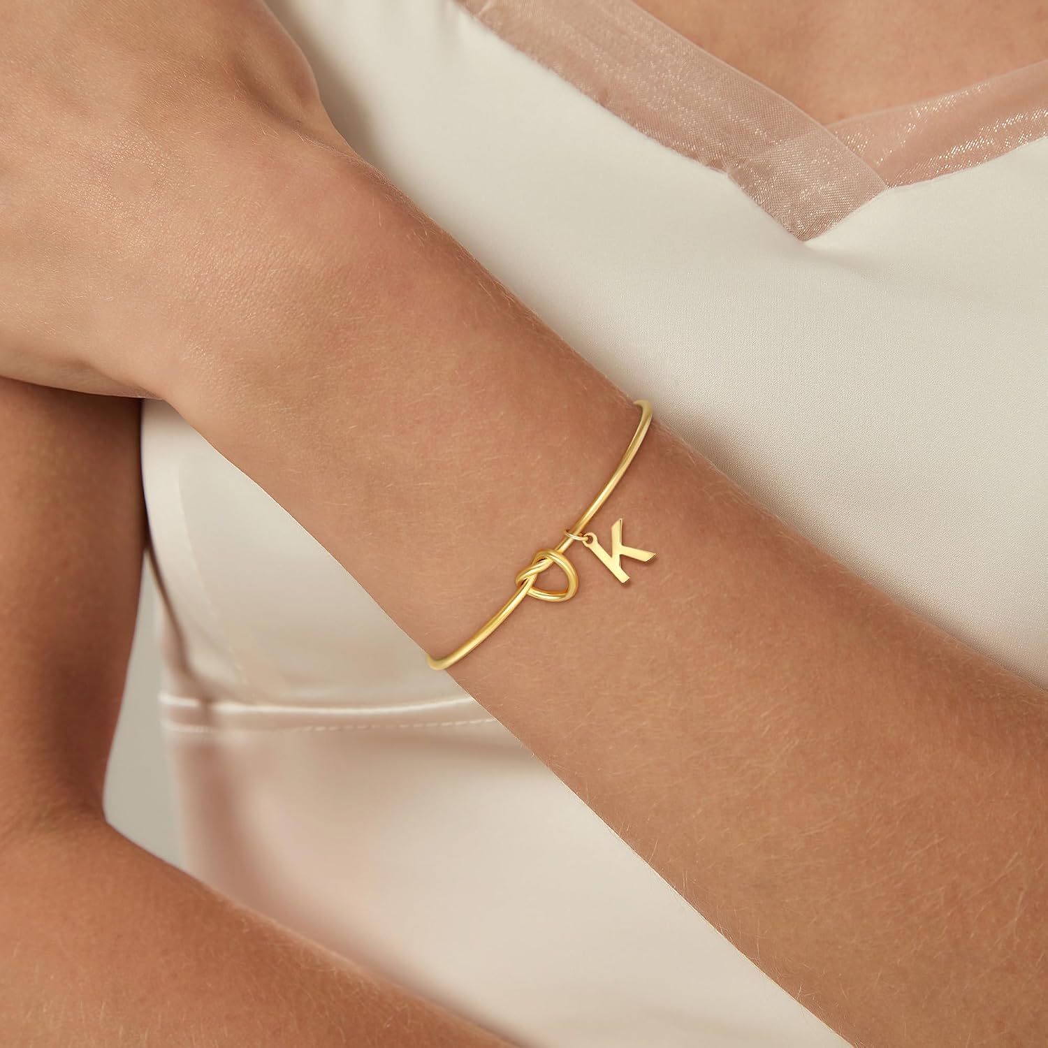 SLOONG Christmas Gifts for Women Girls Children 18K Gold/Silver Gold-Plated Knot Bracelet with Letters Monogram Bracelets Personalised Bracelet Jewellery Gifts for Women Girls Girlfriend – Bild 4