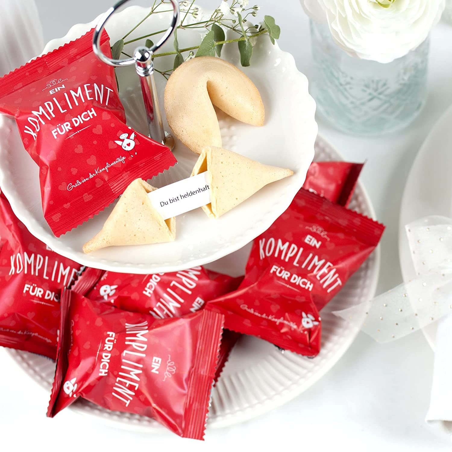 Glückskekse Ein Kompliment für Dich Pack of 15 Lucky Biscuits Compliment Gift Mother's Day, Thank You, Gift Office, Schön dass Du da bist, Advent Calendar Filling, Freshly Baked, Vegan & Made in Germany – Bild 3