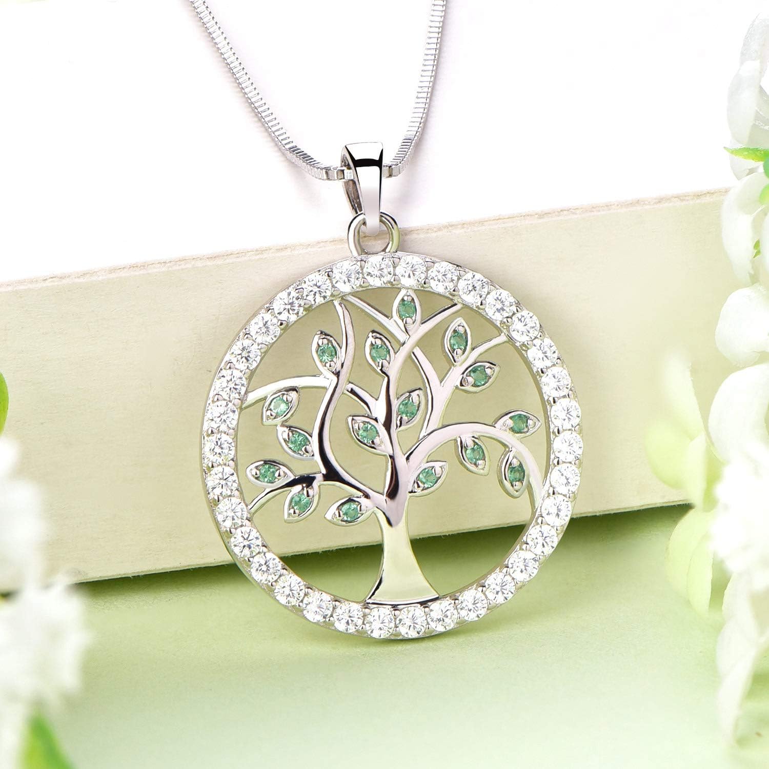 YL Women's Tree of Life Pendant with Chain, 925 Sterling Silver, Simulated Emerald/Cubic Zirconia Necklace for Women/Girls/Mother, Chain Length: 45 - 48 cm – Bild 3