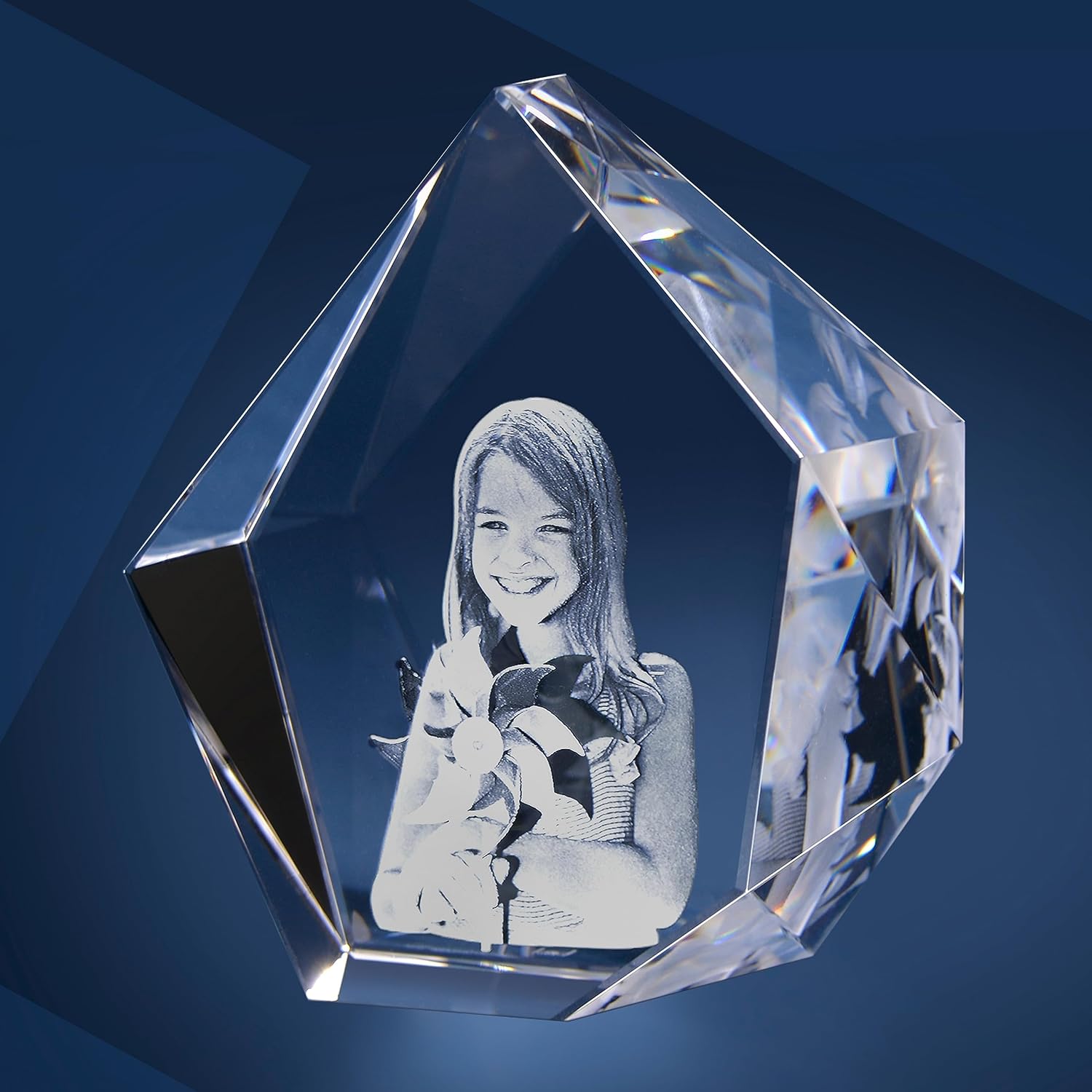LOOXIS Personalised 3D Laser Photo of Your Own Picture in Viamant Glass - 100x130x59mm Hologram - Gift Idea Men, Women, Valentine's Day, Wedding Anniversary - Iceberg M – Bild 2