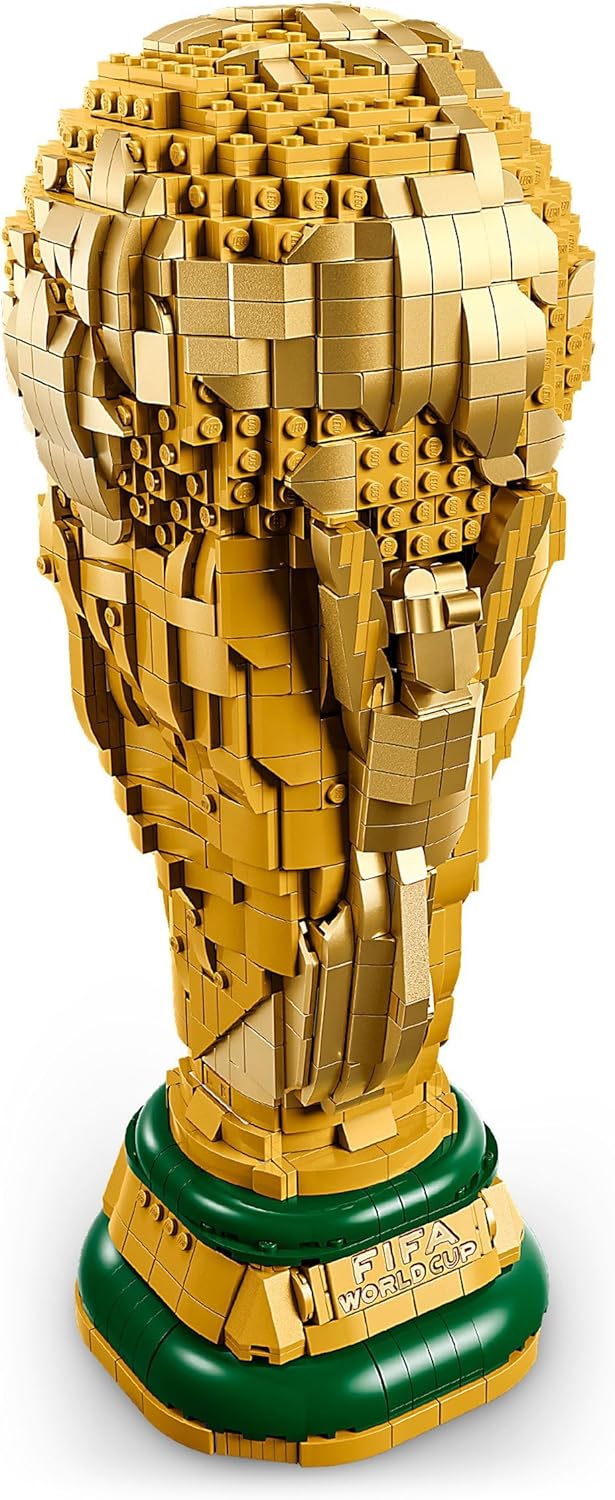 LEGO Editions Official FIFA World Cup Trophy 43020 – Bild 5