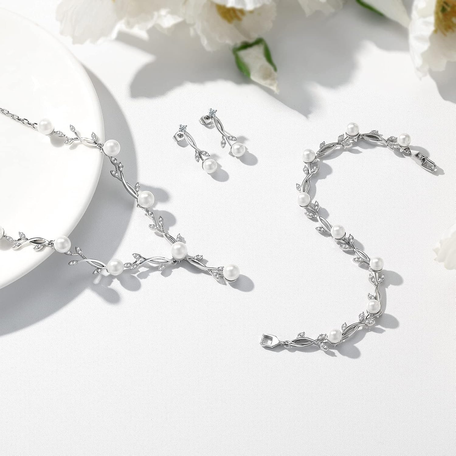 Wedding 925 Jewellery Set Silver Women's Necklace Bracelet Earrings in the Shape of a Leaf with Pearls and Zirconia, Wedding Anniversary Gifts for Bride Women – Bild 5