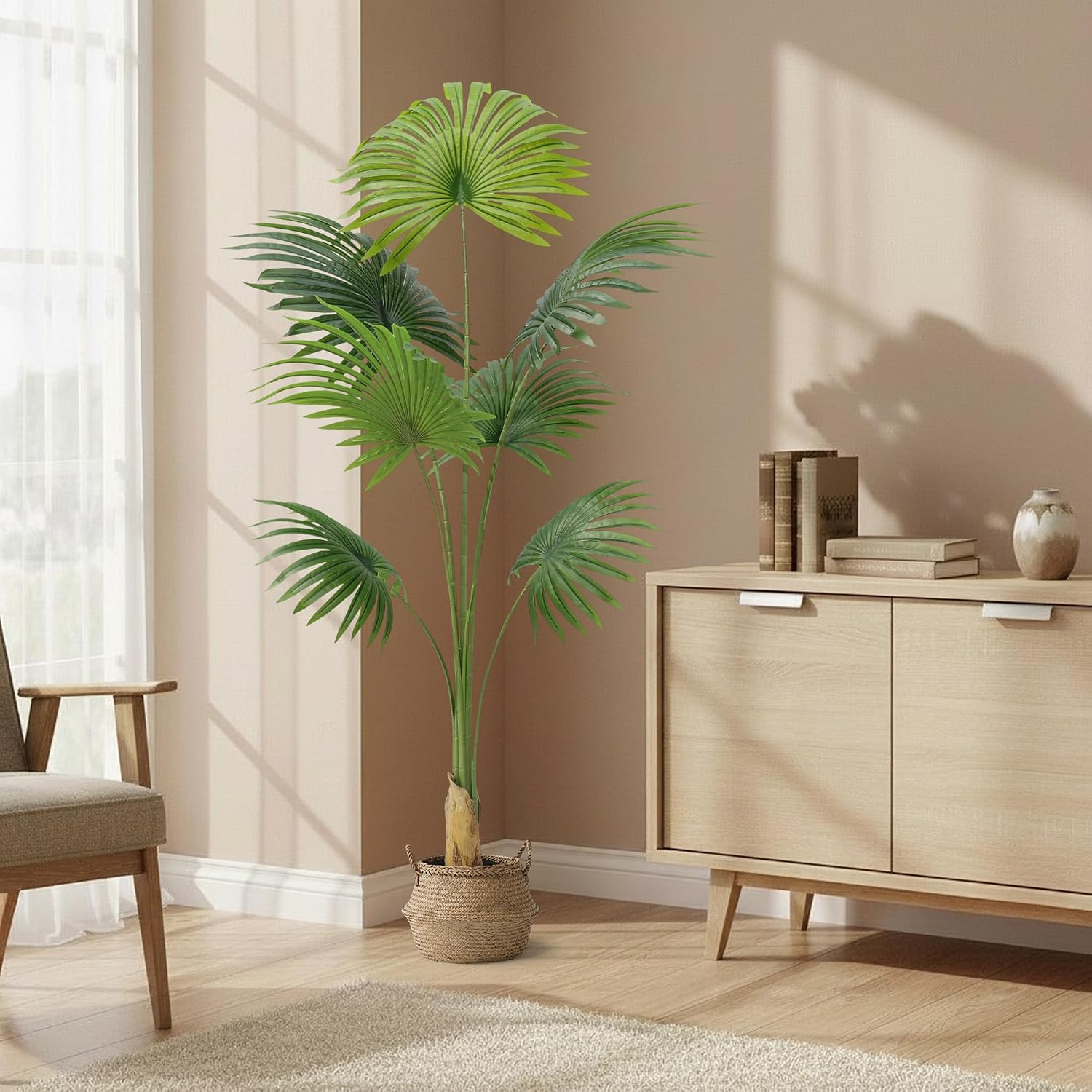 Arnusa Artificial Fan Palm Tree 160 cm - Large Artificial Palm Tree with 7 Palm Fronds - Easy Care Decorative Plastic Plant - Realistic Indoor Plant in Pot for Living Room & Office – Bild 2