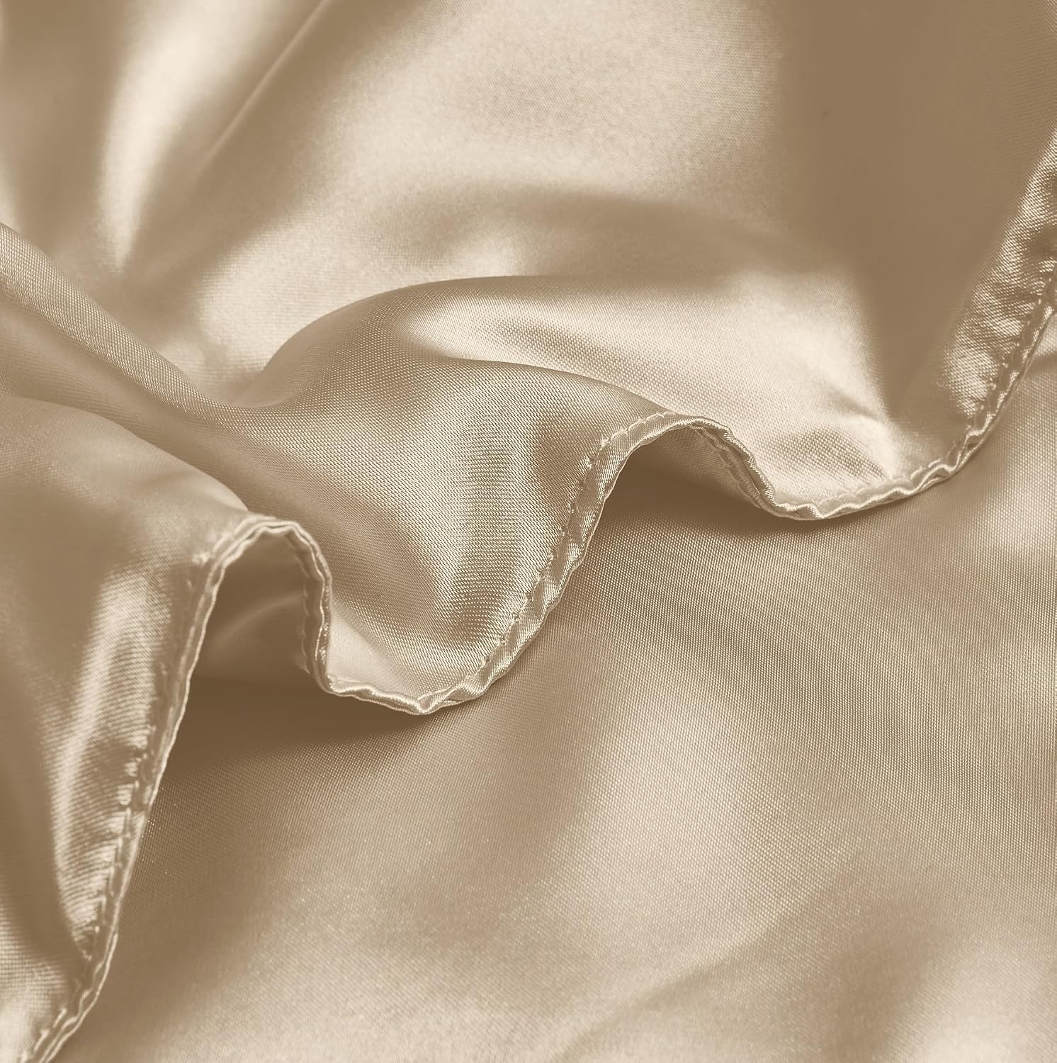 Satin Blanket 220 x 240 cm Beige Sofa Blanket Cooling Silky Silk Summer Blanket Lightweight Soft Luxury Smooth Shiny Satin Bedspread Cuddly Blanket for Bed Sofa Couch Bedroom Office Travel – Bild 5