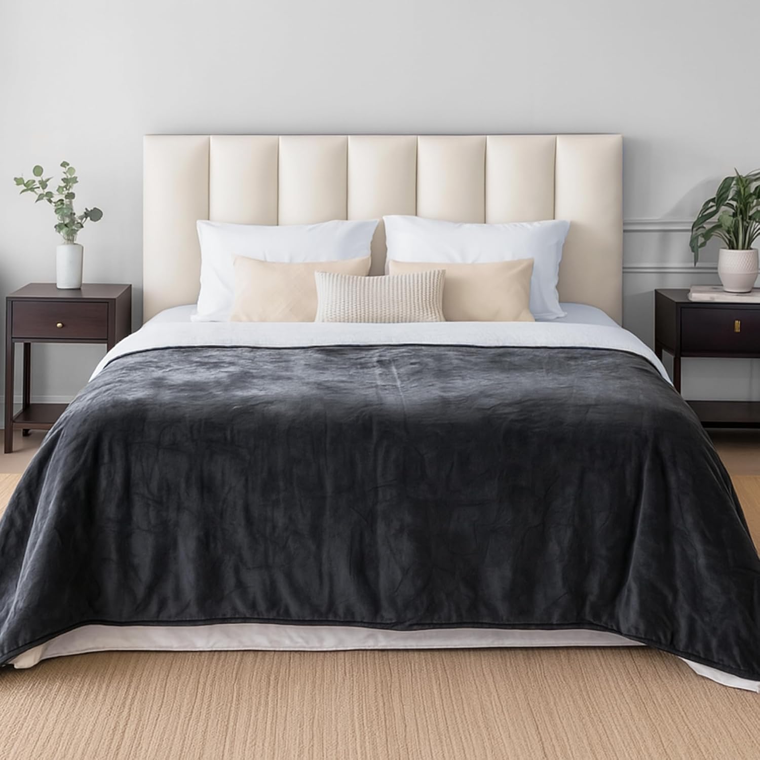 Dreamzie - Waterproof Dog Blanket Fluffy - 152 x 203 cm - Dark Grey – Bild 3