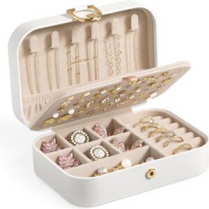 SONGMICS Small Jewellery Box Travel Jewellery Box 5 Zones PU Leather