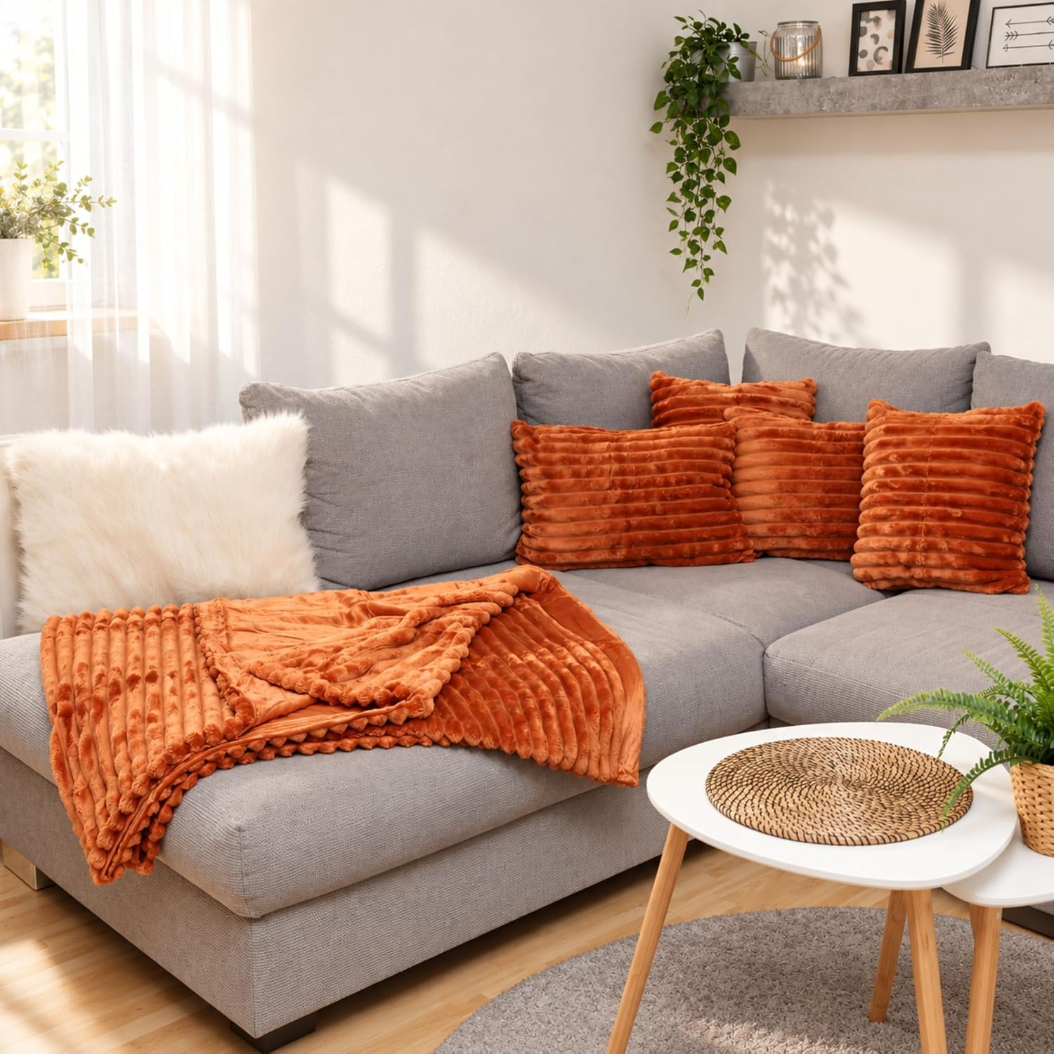 Cuddly Blanket Modern 3D Corduroy Look Design 150 x 200 cm High-Quality Fluffy Cuddly Blanket in Fur Look Sofa Blanket with Cuddly Fleece Back (Brown) – Bild 8