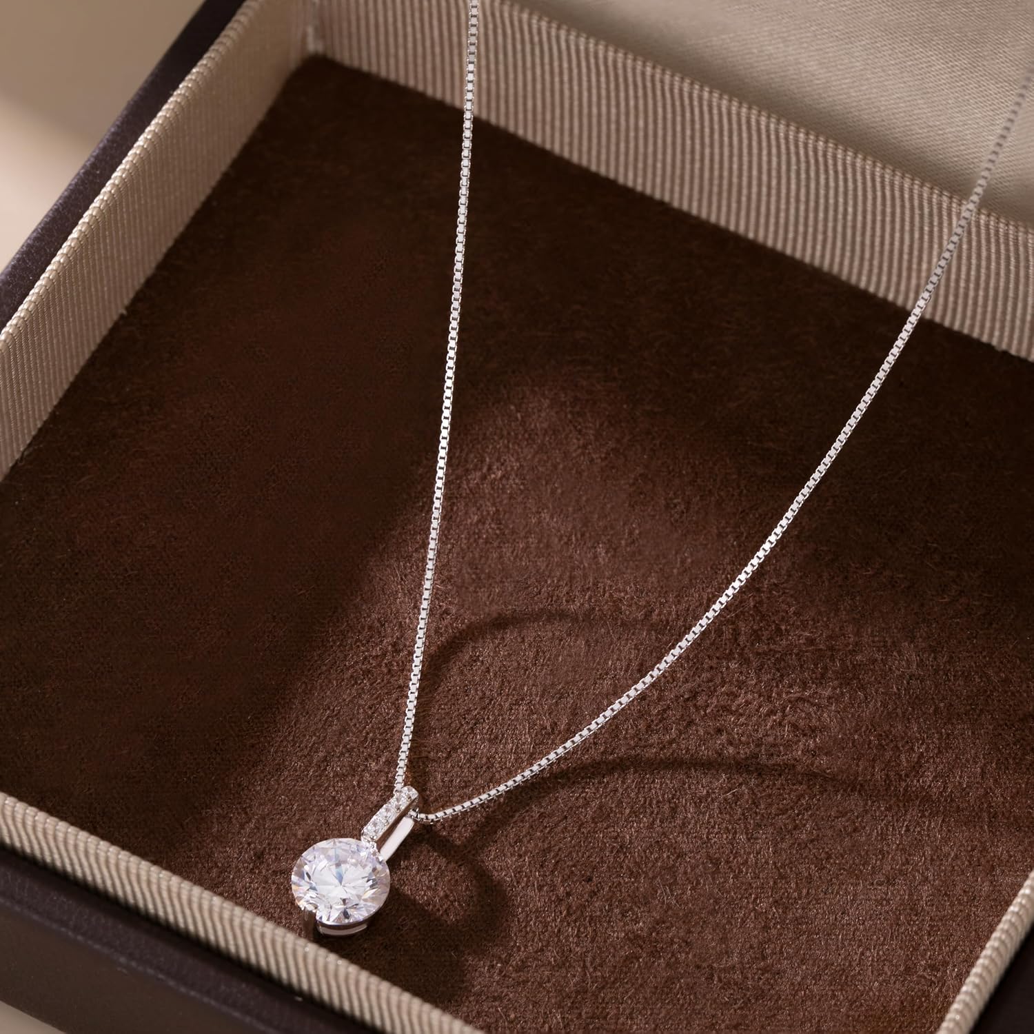 SLUYNZ 925 Sterling Silver Cubic Zirconia Necklace Chains for Women Sparkling CZ Pendant Necklace – Bild 4