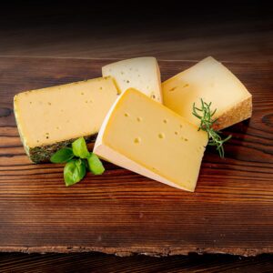 Wurstbaron® Hard Cheese Package – Set of Different Cheese Types in One Piece – Cheese Tasting Package