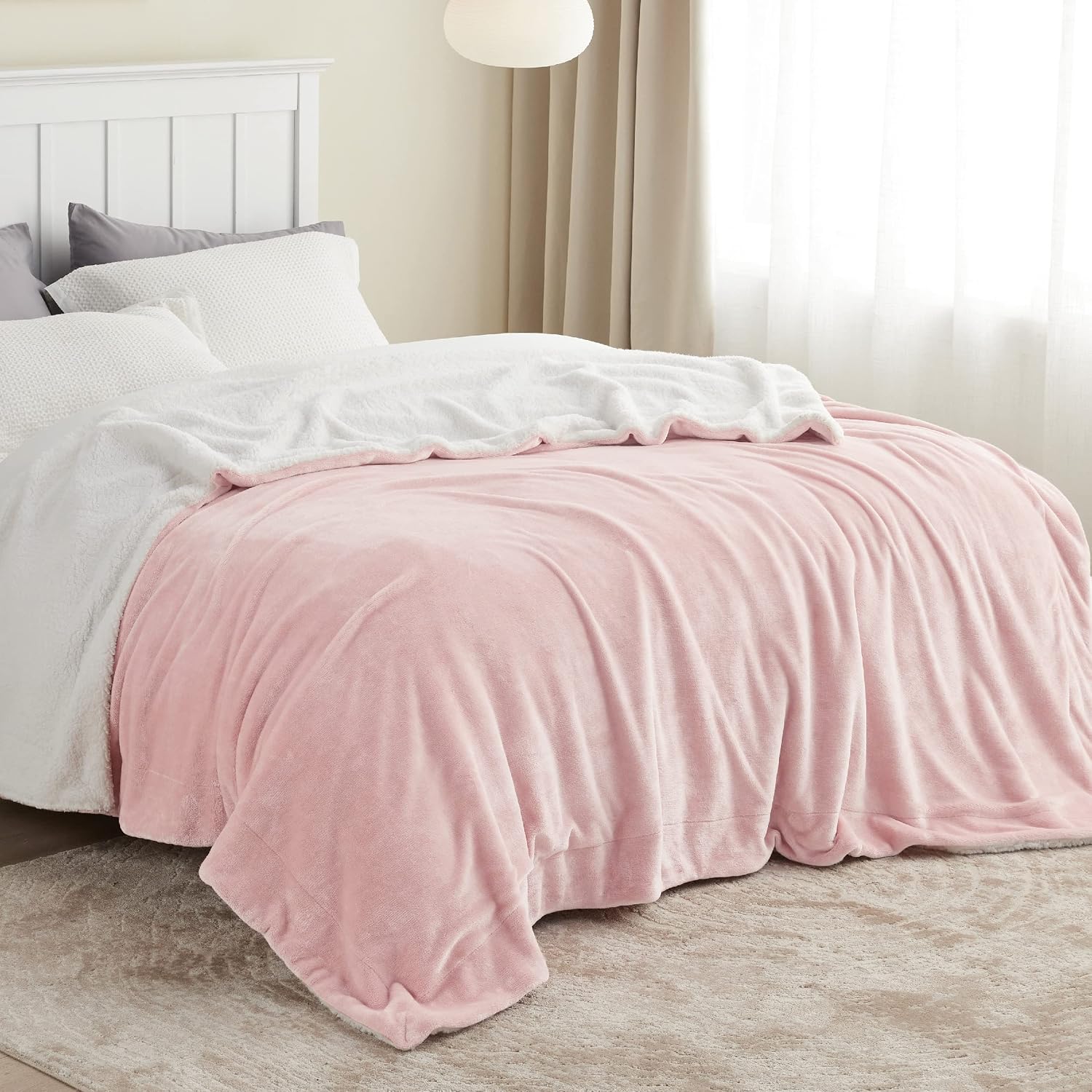 Bedsure Sherpa Cuddly Blanket, Fluffy 150 x 200 cm, Sofa Blanket, Pink – Bild 3