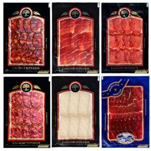 Lot tasting Spanish food: Iberian ham, loin acorn, cecina de león, acorn sausage, salami acorn, sheep cheese. (100g each)
