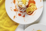Limettentörtchen mit Rum-Cranberry-Reduktion
