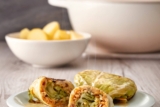 Kohlrouladen mit Linsenfüllung