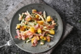 Bohnen-Brot-Salat mit Fenchel Rezept | Küchengötter