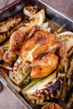 Brathähnchen mit Spitzkohl und Sojabutter