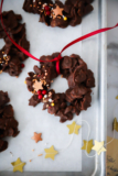 Einfaches Schokocornflakes-Kränze-Rezept zu Weihnachten