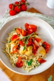 Toskanischer Fisch mit Kirschtomaten und Oliven